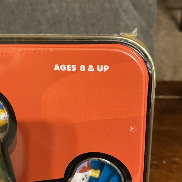 Vintage 2002 The Simpsons chess game , sealed in factory plastic - Picture 4 of 17